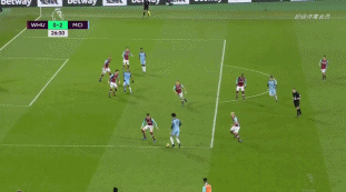 记者：哲凯赖什没参加欧冠赛前最后一练，此前曾感到肌肉不适