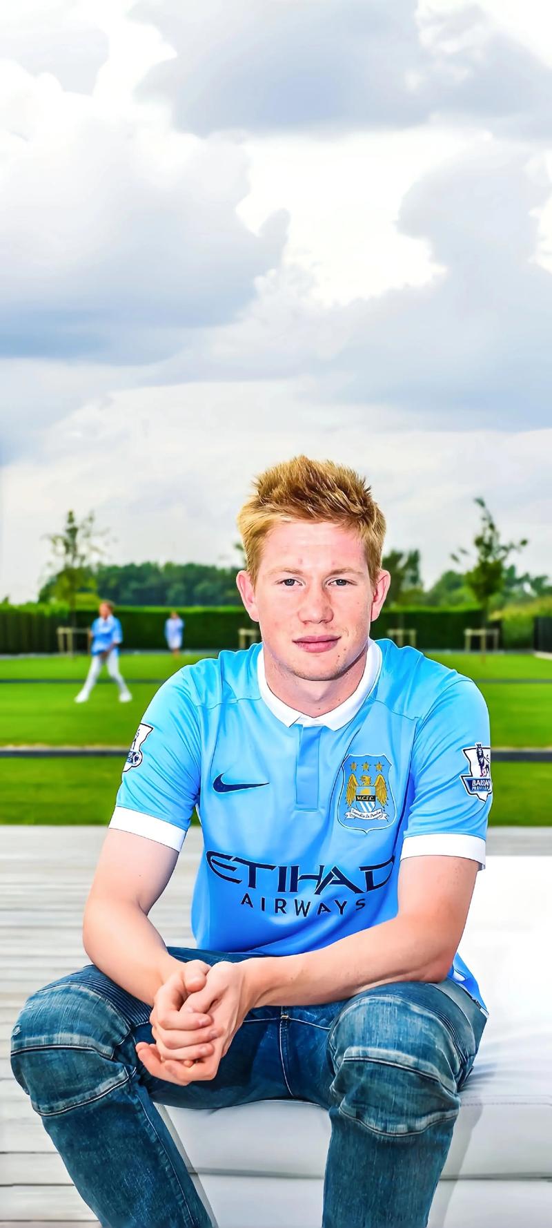 杨瀚森出战35分09秒，14中7砍下20分7板7助2断2帽