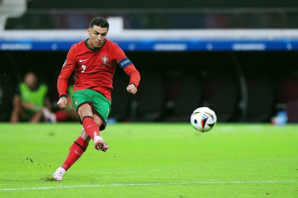 杨瀚森首发后各界说啥？韩乔生谈慢热，美媒称赞，被指无首发实力