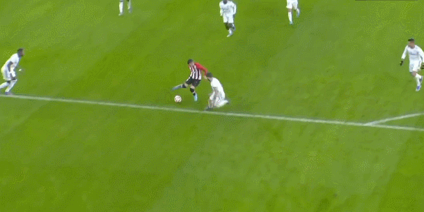 圆梦，在山顶解说解放者杯的男孩获邀与专业解说一起解说秘鲁甲