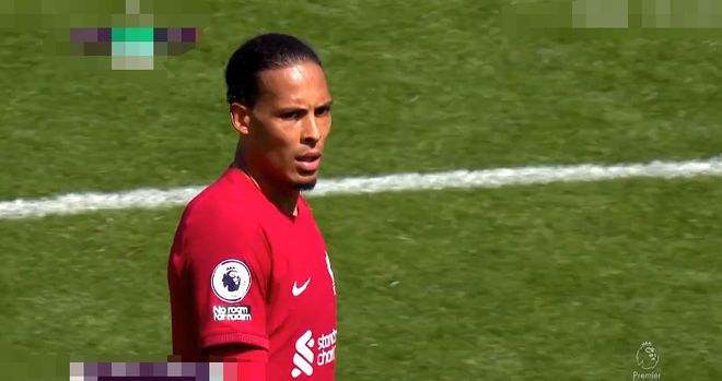 热刺告别战，孙兴慜父亲孙雄正现场观战儿子与纽卡的比赛